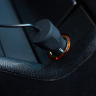 Cellect autós töltő Micro USB csatlakozással, 2.4A