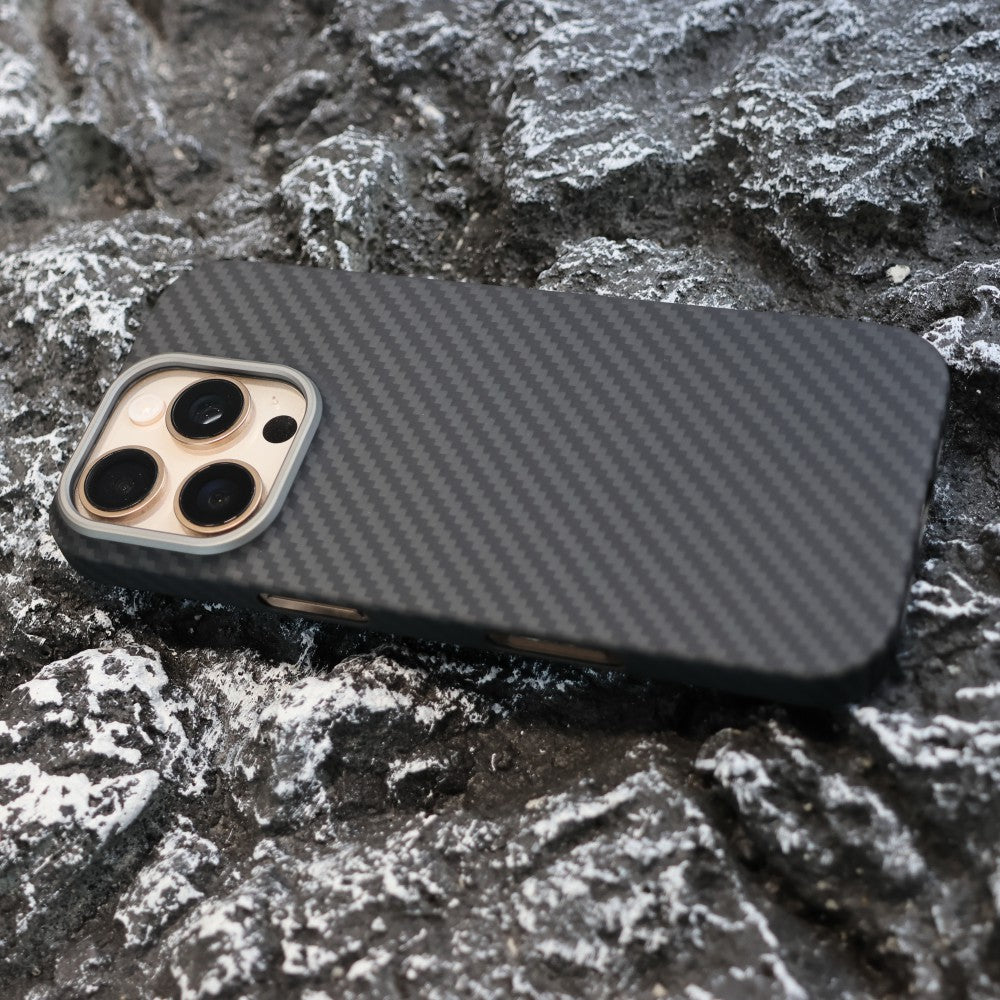 Cellect iPhone 16 Pro aramid karbon tok