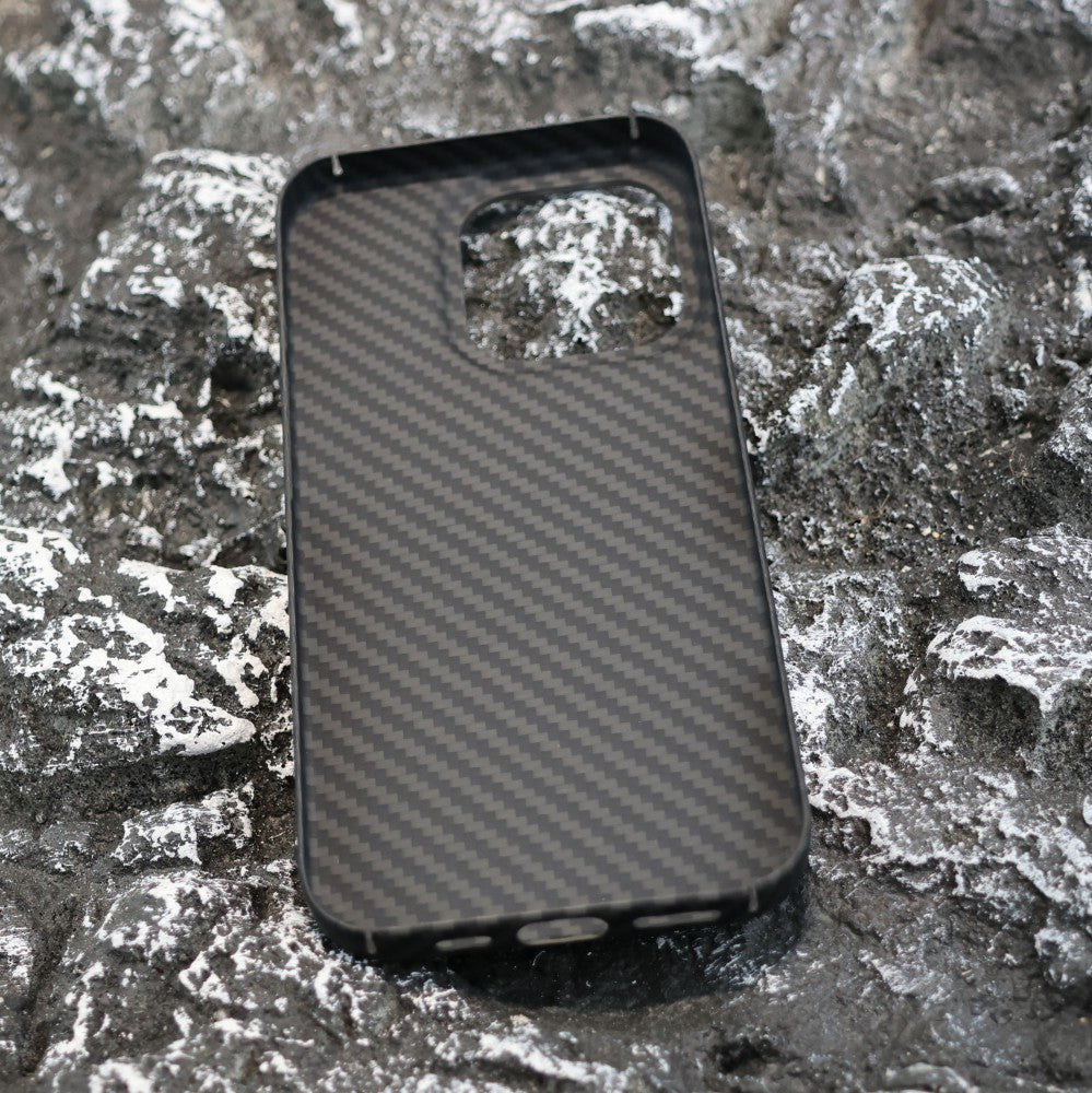 Cellect iPhone 16 Pro aramid karbon tok