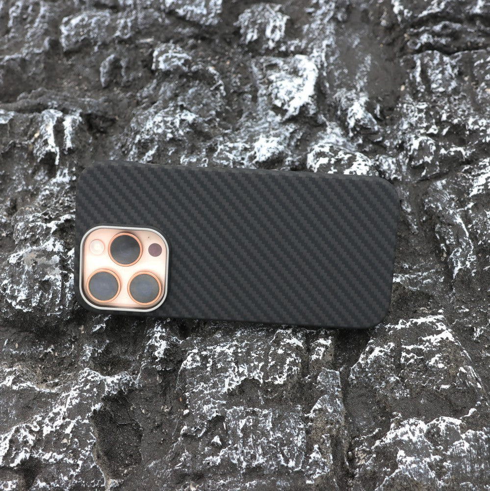 Cellect Iphone 16 Pro aramid mágneses karbon tok