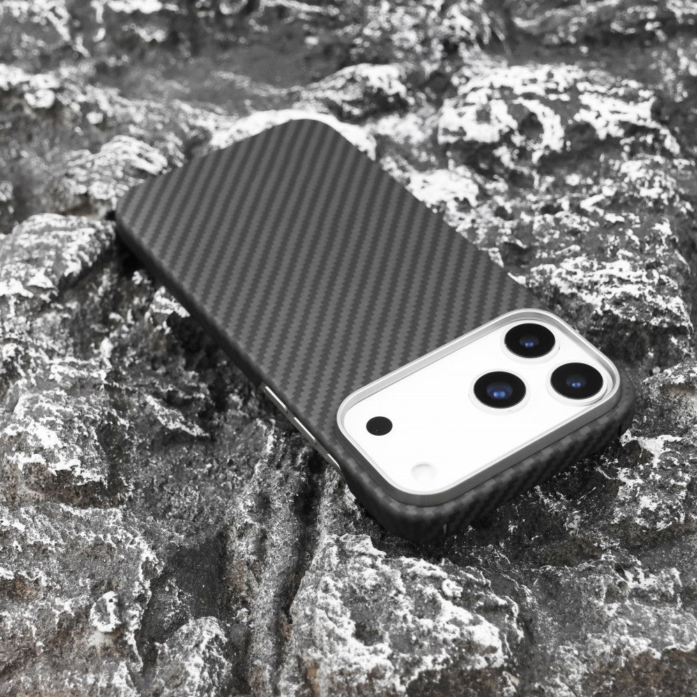 Cellect iPhone 17 Pro mágneses aramid karbon tok