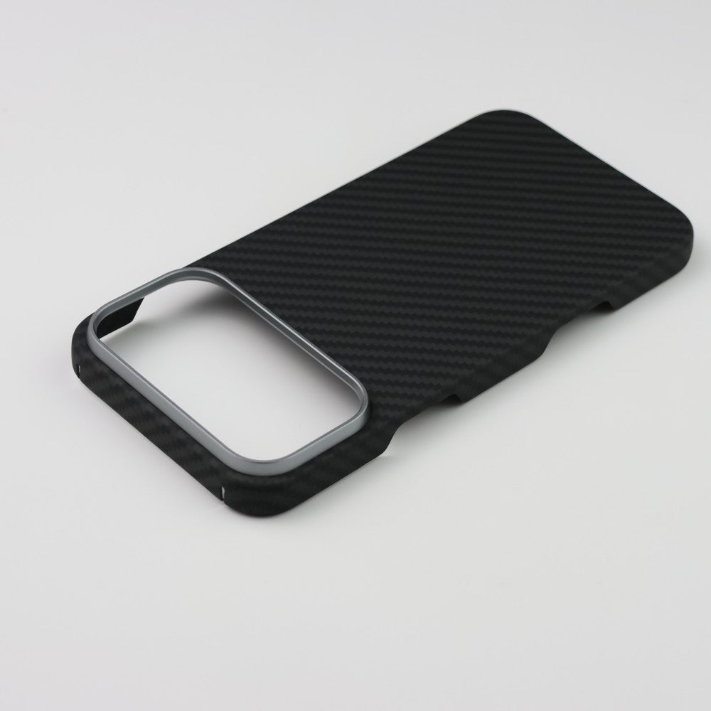 Cellect iPhone 17 Pro mágneses aramid karbon tok