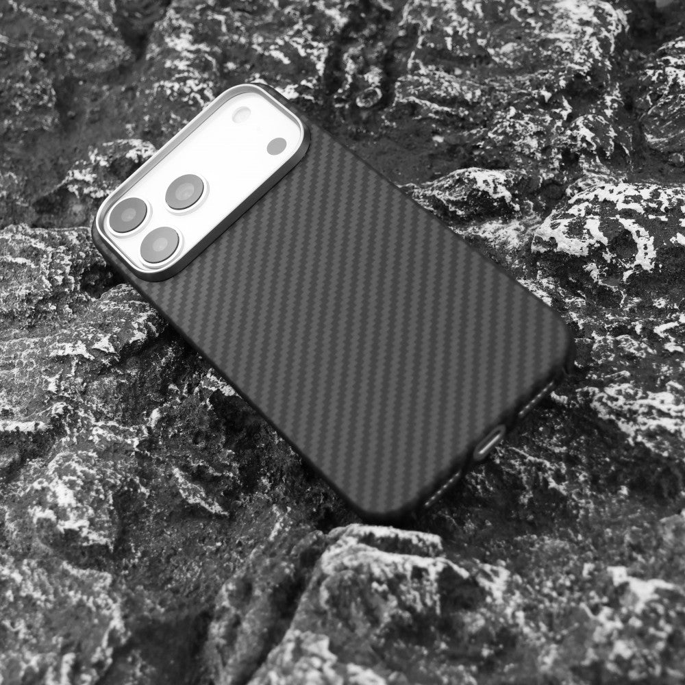 Mágneses aramid karbon tok, iPhone 17 Pro Max
