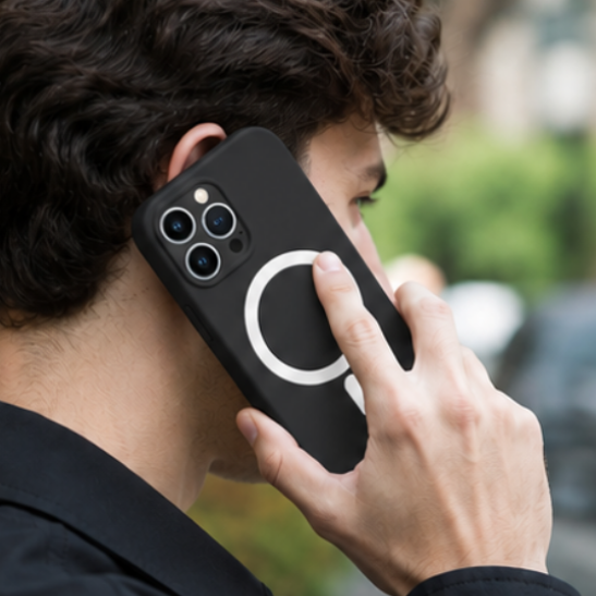 Cellect iPhone 13 Pro mágneses szilikon tok