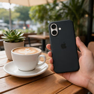 Apple iPhone 17 MagSafe-rögzítésű fekete  szilikontok